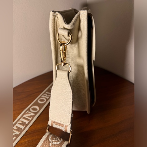 Valentino Orlandi Leather Crossbody Bag in Bone - Picture 8 of 15